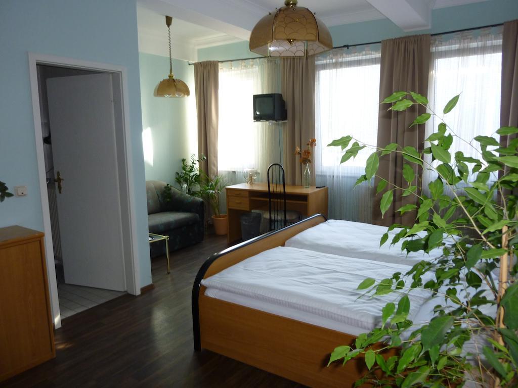 Achathotel Zum Schwan Idar-Oberstein Chambre photo