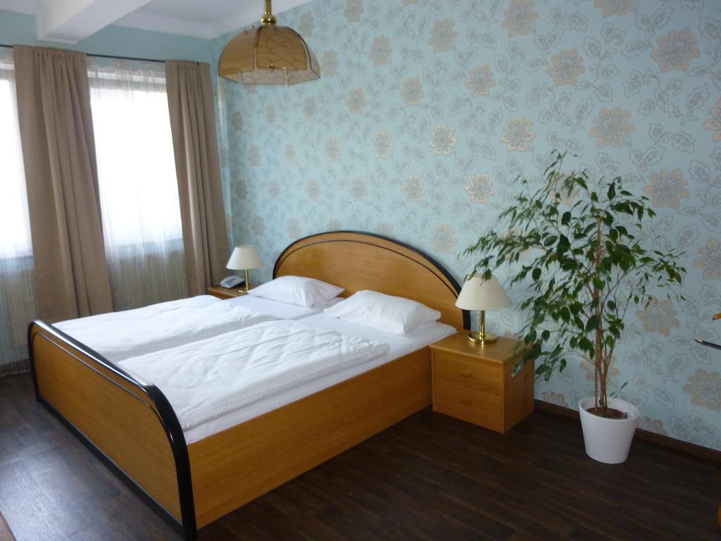 Achathotel Zum Schwan Idar-Oberstein Chambre photo